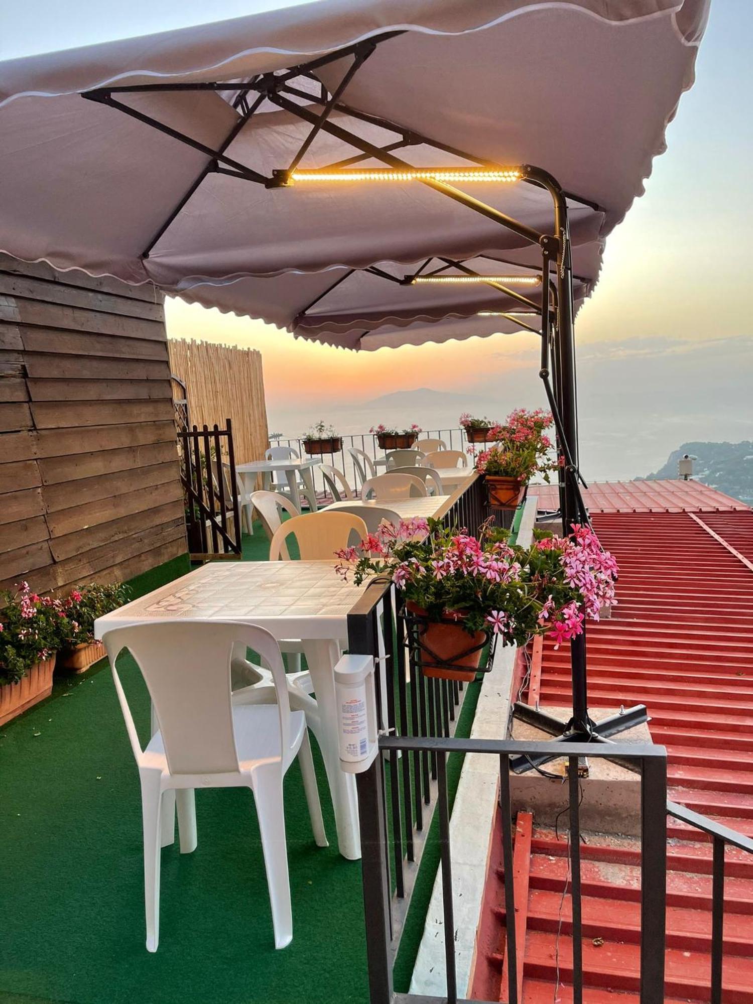 Le Ginestre Di Capri Bb & Holiday House 아나카프리 외부 사진