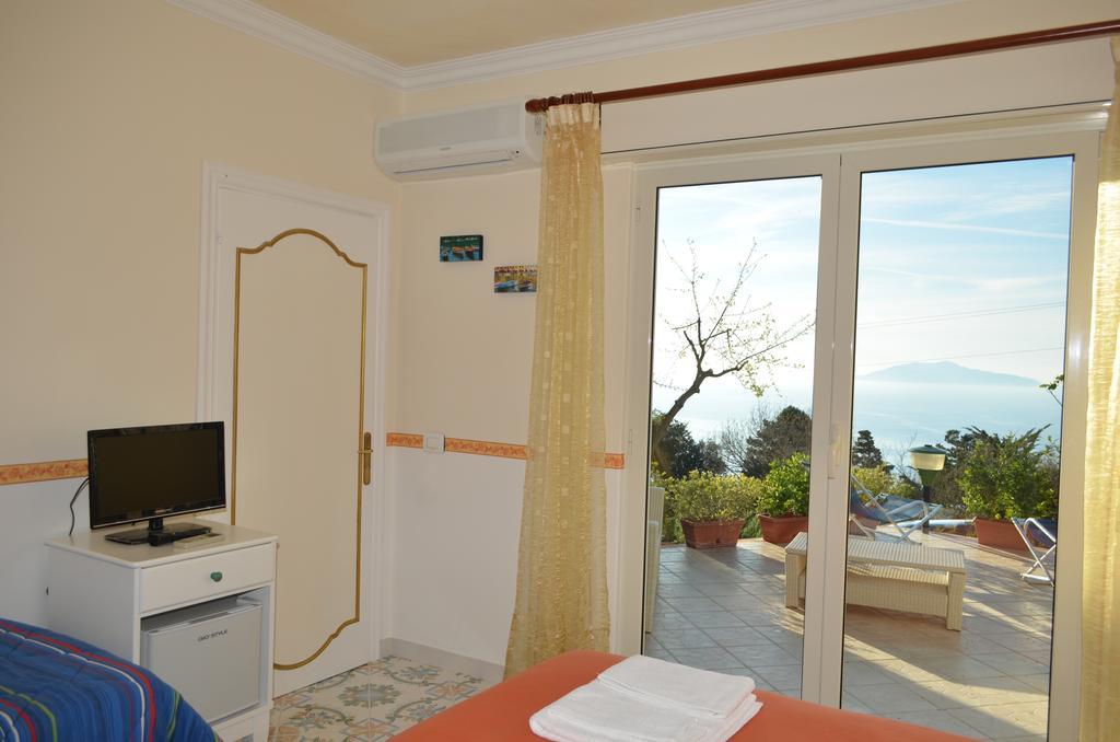 Le Ginestre Di Capri Bb & Holiday House 아나카프리 외부 사진