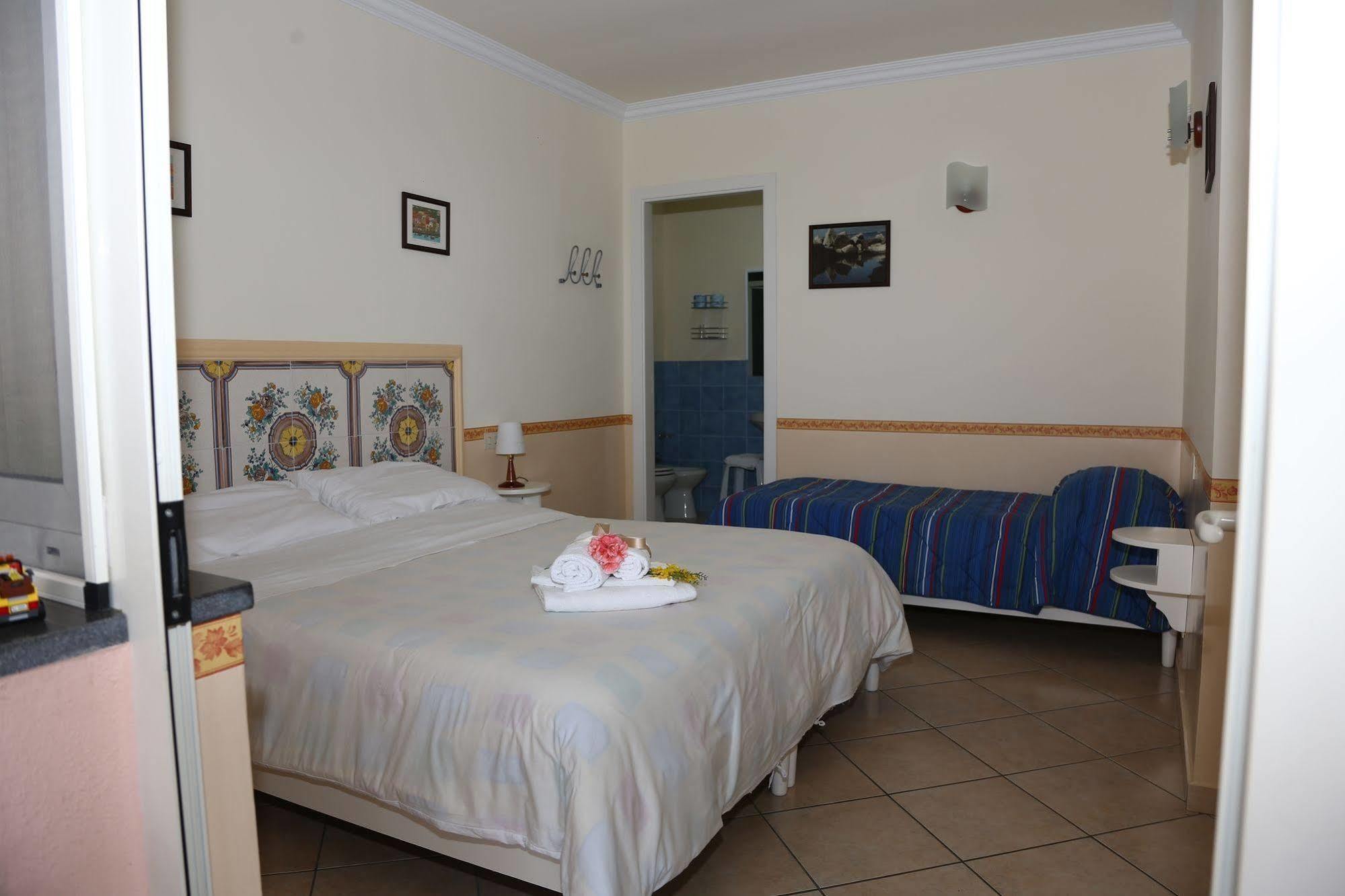 Le Ginestre Di Capri Bb & Holiday House 아나카프리 외부 사진
