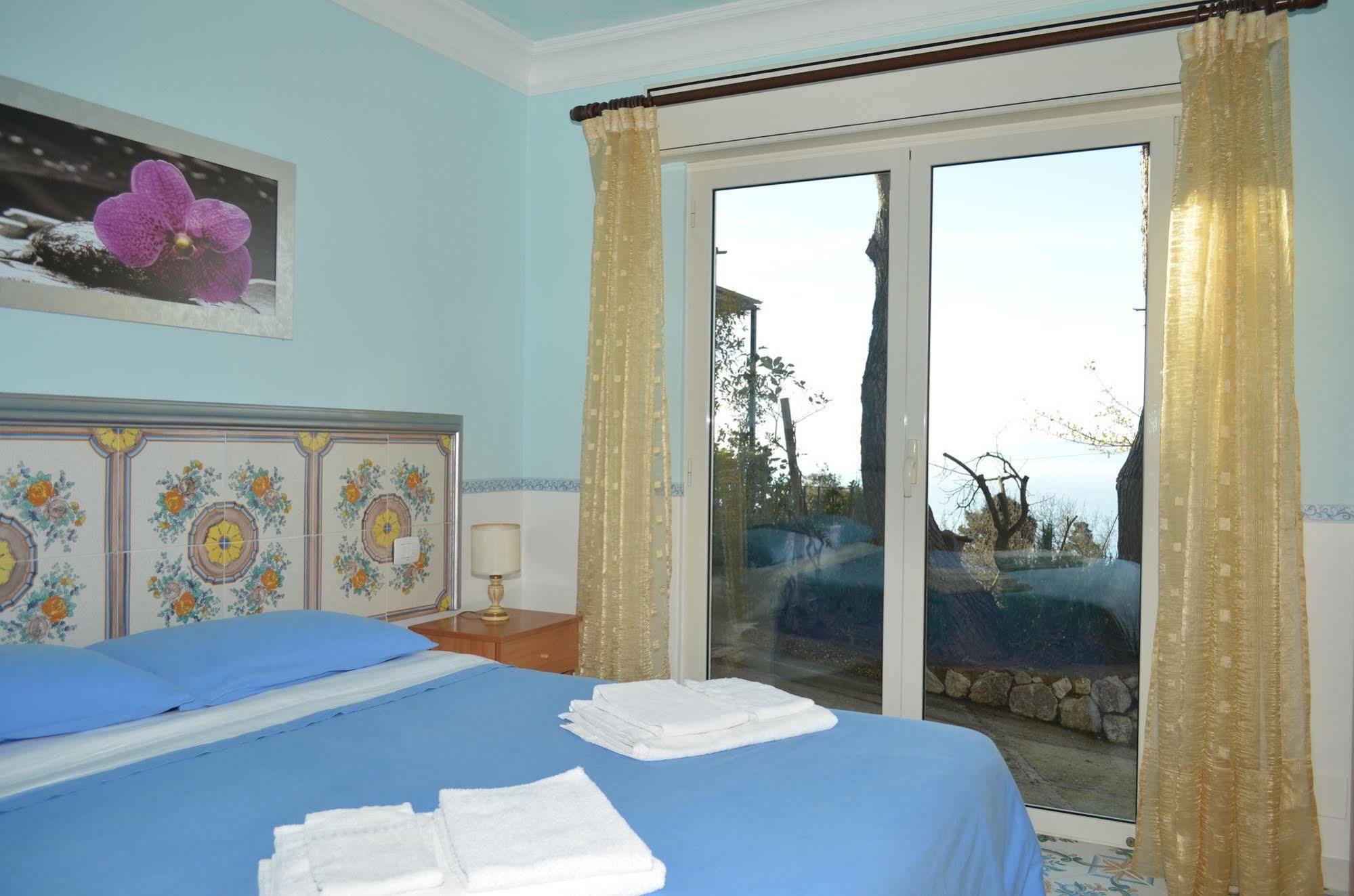 Le Ginestre Di Capri Bb & Holiday House 아나카프리 외부 사진