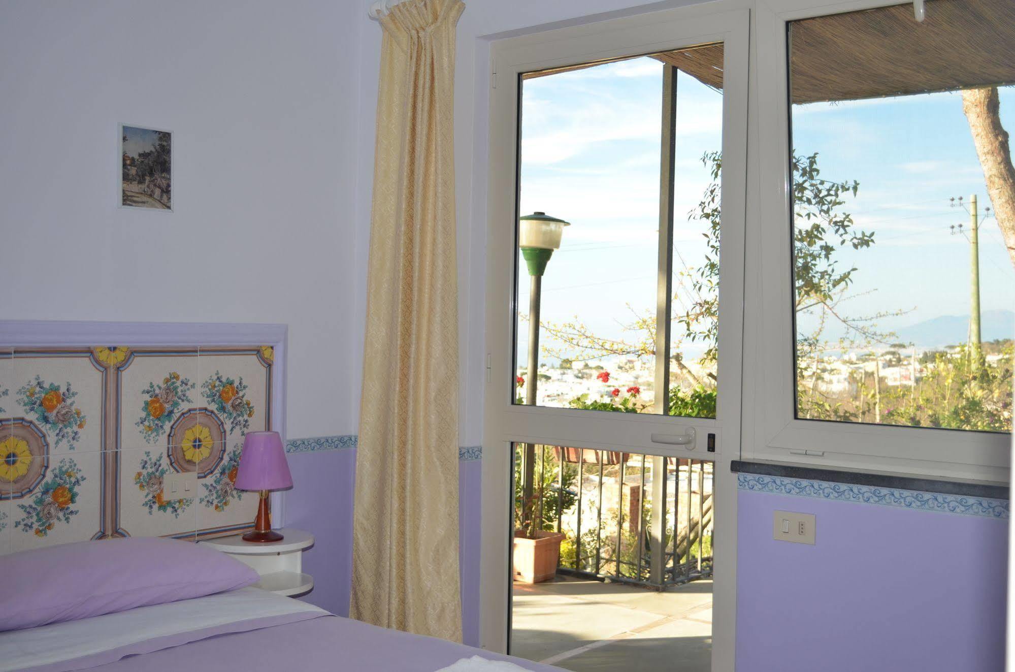 Le Ginestre Di Capri Bb & Holiday House 아나카프리 외부 사진
